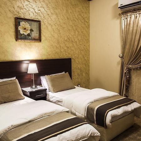 Manazel Al Sofara Aparthotel Yanbu Luaran gambar