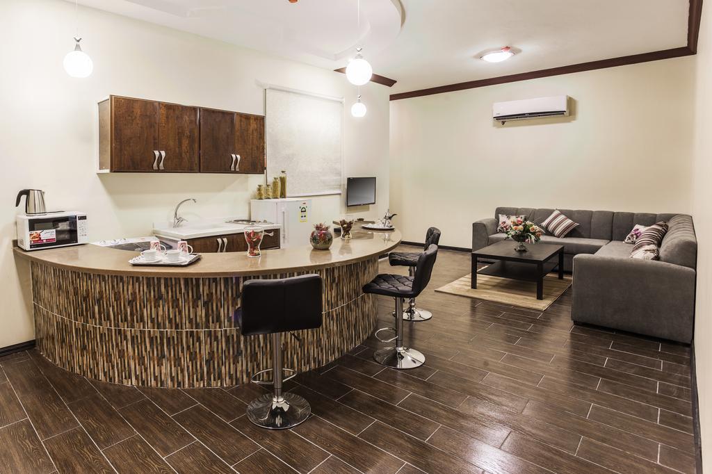 Manazel Al Sofara Aparthotel Yanbu Luaran gambar
